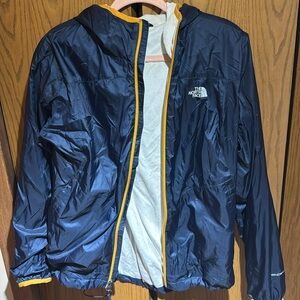 Fleece lined north face light jacket -XL